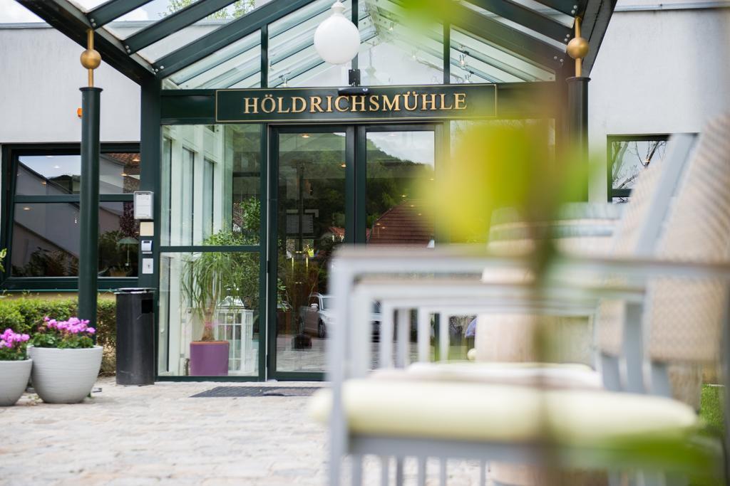 Hotel Restaurant Hoeldrichsmuehle Hinterbrühl Екстериор снимка